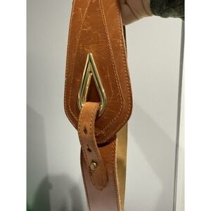 Women's‎ B.G. Street Tan Brown Genuine Leather Belt Sz Small Vintage Brass 39"